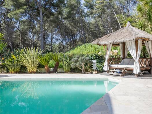 Einfamilienhaus zum Kauf 1.249.000 € 216 m² 715 m² Grundstück Sanary-sur-Mer 83110