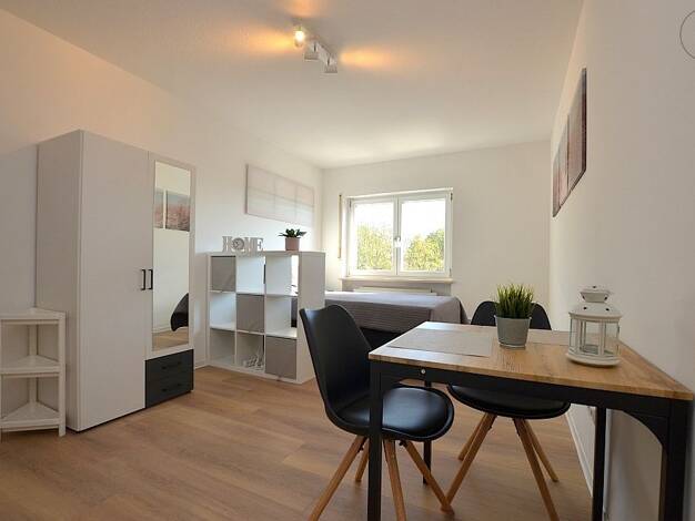 Wohnung zur Miete 645 € 1 Zimmer 20 m² 2. Geschoss frei ab sofort Grombühl Würzburg 97076