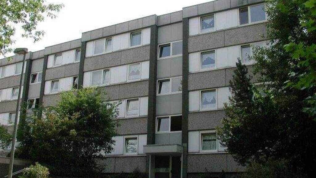 Wohnung zur Miete nur mit Wohnberechtigungsschein 400 € 2 Zimmer 66 m² 3. Geschoss Friedrich-Henkel-Weg 6 Dorstfeld Dortmund 44149