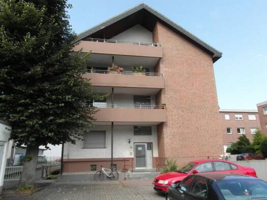 Wohnung zur Miete 560 € 3 Zimmer 86 m² 1. Geschoss frei ab 01.12.2025 Kurt-Schumacher-Strasse 52 Neheim-Hüsten Arnsberg 59759