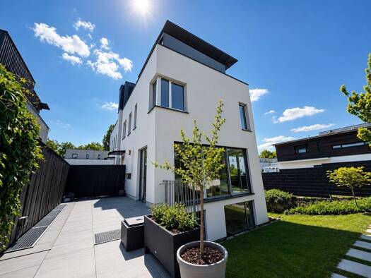 Einfamilienhaus zum Kauf 1.699.555 € 5 Zimmer 190 m² 250 m² Grundstück Grunewald Charlottenburg-Wilmersdorf 14193