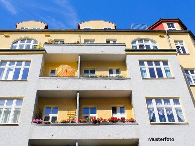 Mehrfamilienhaus zum Kauf 10.400 € 297,1 m² 326 m² Grundstück Innenstadt Hof 95032