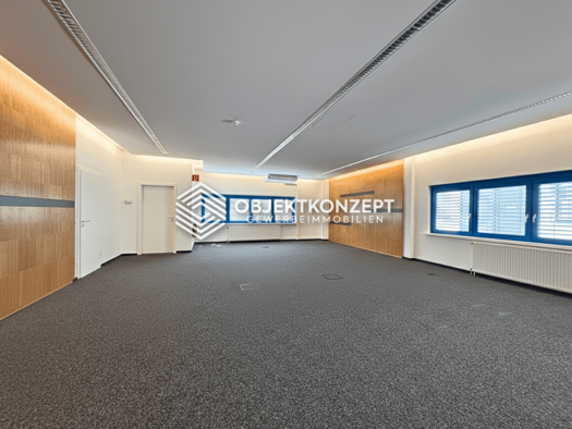 Bürofläche zur Miete 3.834 € 419 m² Bürofläche teilbar ab 136 m² Weilheim Rietheim-Weilheim 78604