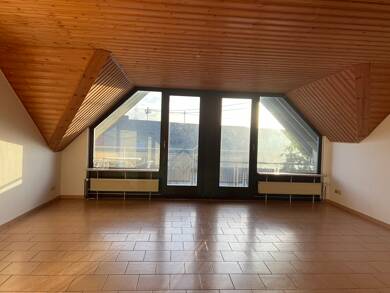 Wohnung zur Miete 800 € 3 Zimmer 100 m² Dachgeschoss, 2. Geschoss Hauptstr. 30a Sirzenich Trierweiler 54311