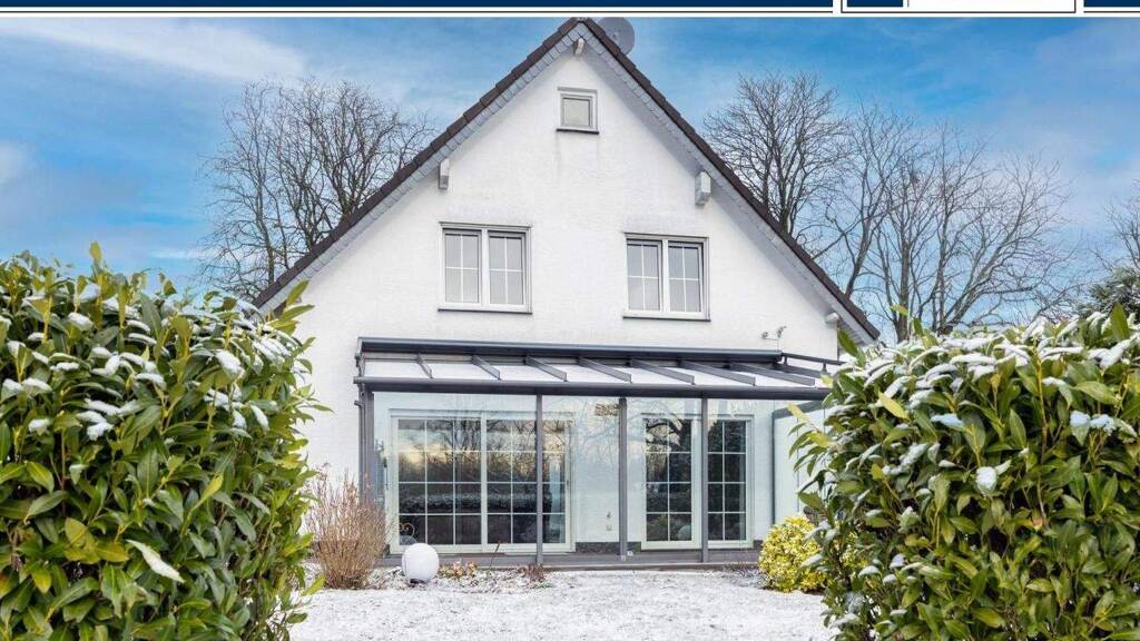 Einfamilienhaus zum Kauf 550.000 € 5 Zimmer 148 m² 1.090 m² Grundstück Lüttringhausen Remscheid 42899