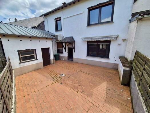 Einfamilienhaus zum Kauf 239.000 € 5 Zimmer 125 m² 254 m² Grundstück Niederprüm Prüm 54595