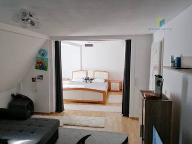 Wohnung zum Kauf 175.000 € 5 Zimmer 137 m² 3. Geschoss Düppelstraße 140 Altstadt-Mitte Oberhausen 46045