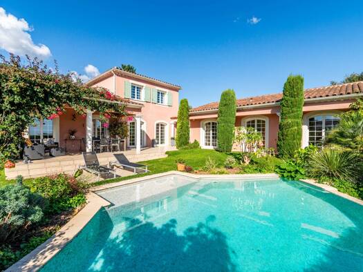 Einfamilienhaus zum Kauf 1.175.000 € 6 Zimmer 205 m² 1.627 m² Grundstück GRASSE 06130