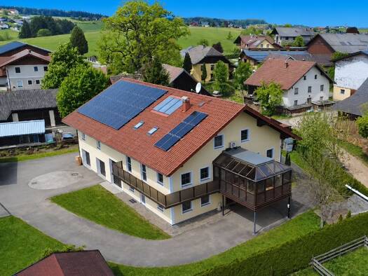 Bauernhaus zum Kauf 895.000 € 10 Zimmer 260 m² 1.157 m² Grundstück Pöndorf 4891
