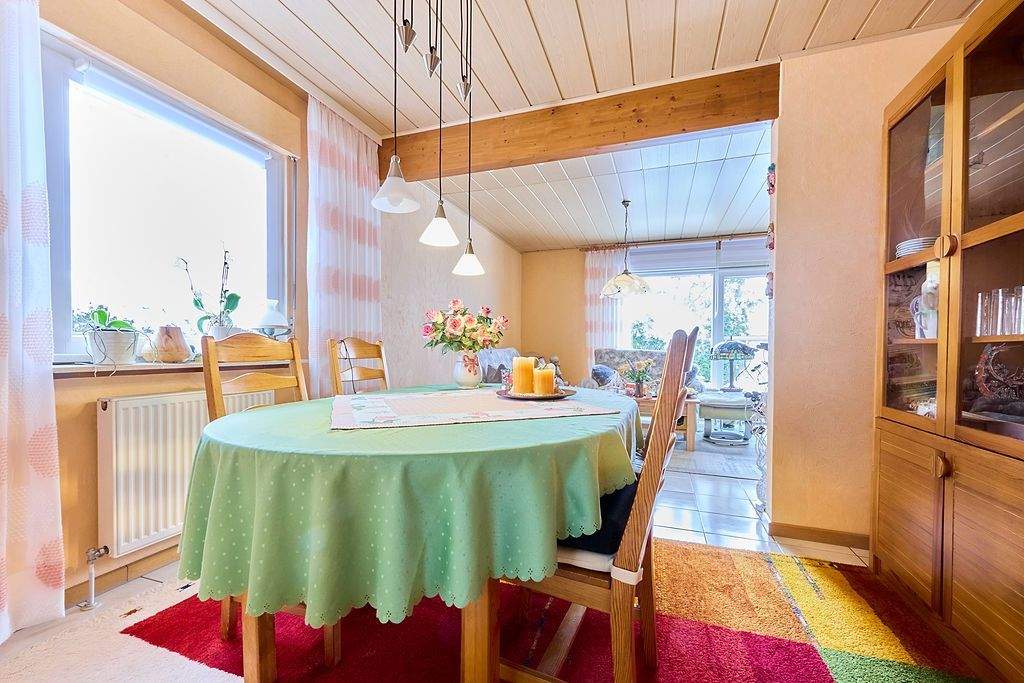 Immobilie in Obermeitingen - Ein Zuhause zum Ankommen: Gepflegtes Einfamilienhaus in ruhiger Lage - Bild 3