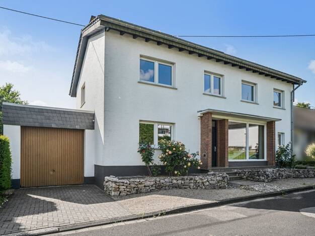 Einfamilienhaus zum Kauf 240.000 € 6 Zimmer 152,4 m² 985 m² Grundstück Steinfeld Kall 53925