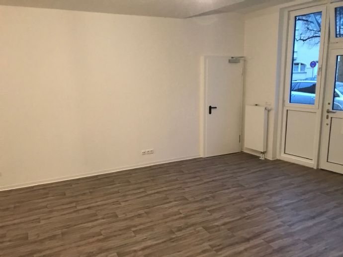 Wohnung zur Miete 322 € 2 Zimmer 59 m²<br/>Wohnfläche EG<br/>Geschoss ab sofort<br/>Verfügbarkeit Lutherplatz 5 Weißenfels Weißenfels 06667