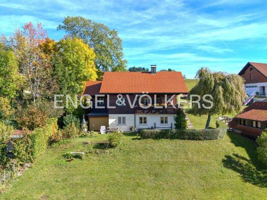 Einfamilienhaus zum Kauf 440.000 € 5 Zimmer 185 m² 882 m² Grundstück Hartschwand Görwihl 79733