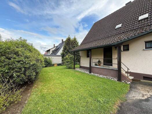 Einfamilienhaus zum Kauf 349.000 € 6 Zimmer 146 m² 1.019 m² Grundstück frei ab sofort Burgthann Burgthann 90559