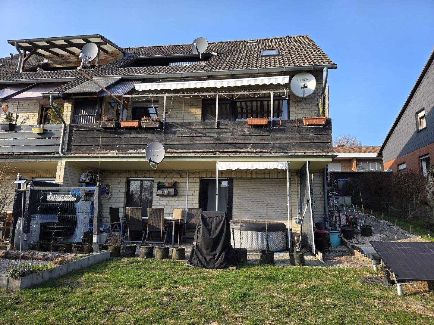 Immobilie in Hohenhameln - 4-Zimmer-Wohnung mit herrlicher Aussicht - Bild 1
