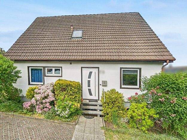 Einfamilienhaus zum Kauf 229.000 € 4 Zimmer 128 m² 437 m² Grundstück Bellingroth Engelskirchen 51766