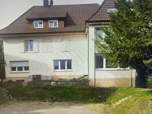 Mehrfamilienhaus zum Kauf 380.000 € 15 Zimmer 334 m² 1.147 m² Grundstück frei ab sofort Stadtgebiet Sankt Georgen im Schwarzwald 78112