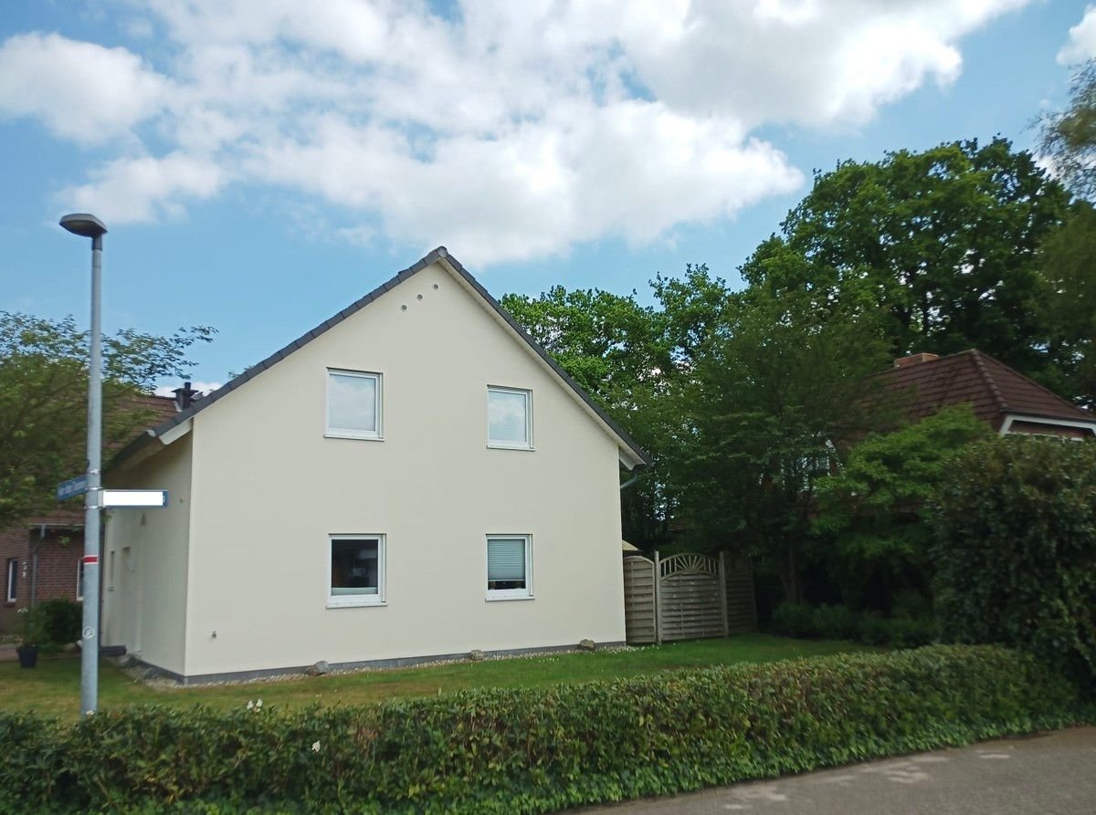 Einfamilienhaus zum Kauf 369.000 € 4 Zimmer 115 m²<br/>Wohnfläche 381 m²<br/>Grundstück Ohrwege Bad Zwischenahn 26160