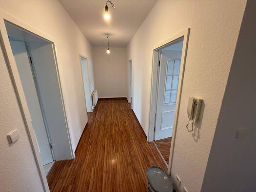 Studio zur Miete 465 € 3 Zimmer 93 m² 2. Geschoss Altmarkt 5 Auerbach Auerbach/Vogtland 08209