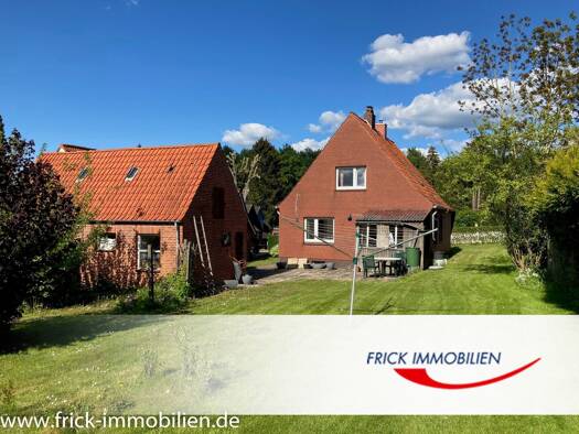 Haus zum Kauf 390.000 € 4 Zimmer 98 m² 1.186 m² Grundstück Pommernstraße 29 Scharbeutz Scharbeutz 23683