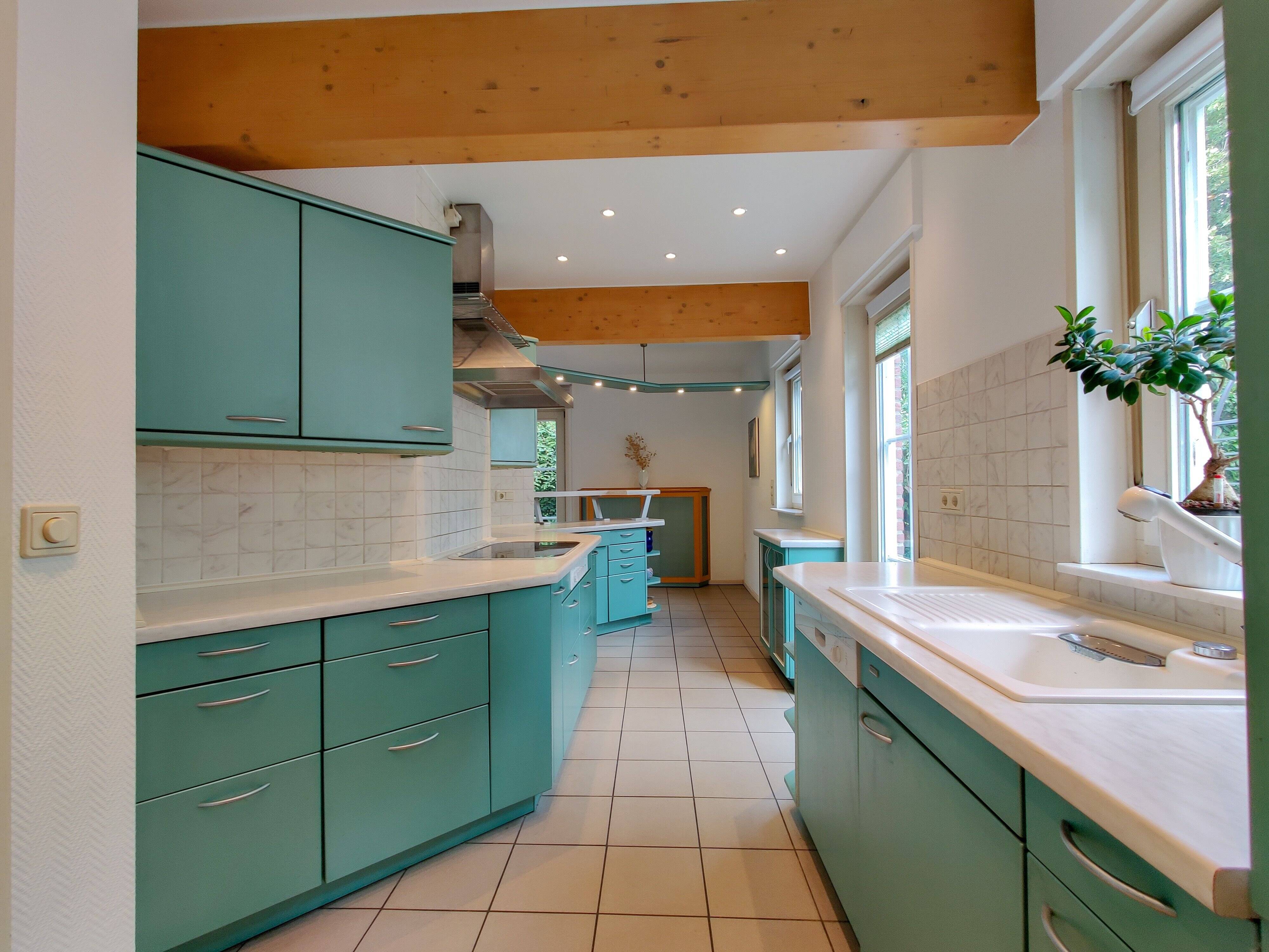 Property thumbnail 11