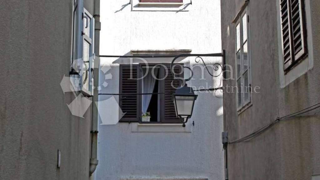 Haus zum Kauf 385.000 € 7 Zimmer 176 m² Pag