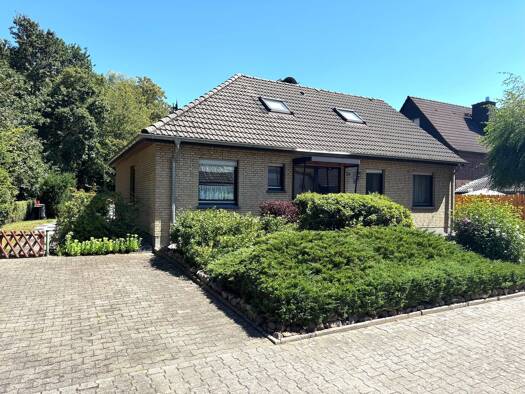 Einfamilienhaus zum Kauf 365.000 € 5 Zimmer 150 m² 841 m² Grundstück frei ab sofort In der Dille 20 Rünthe Bergkamen 59192
