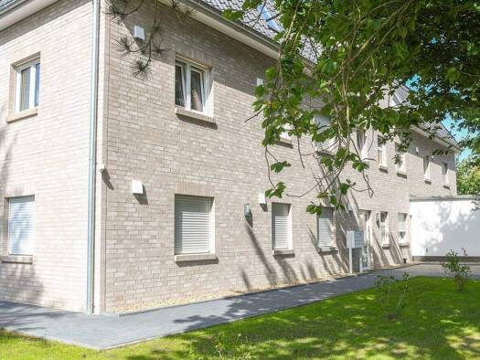 Mehrfamilienhaus zum Kauf als Kapitalanlage geeignet 1.879.000 € 34 Zimmer 760 m² 977 m² Grundstück Sulingen 27232