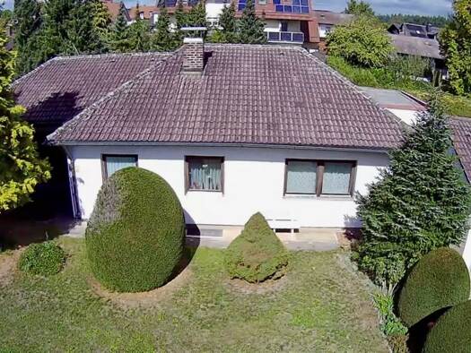 Bungalow zum Kauf 595.000 € 6 Zimmer 134,6 m² 774 m² Grundstück Tiefenbach Tiefenbach 84184