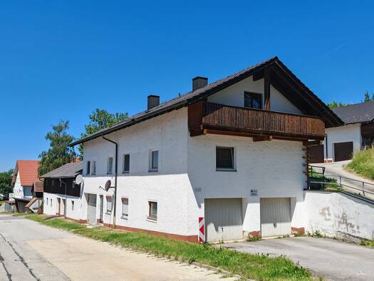 Wohnung zur Miete 600 € 4 Zimmer 90 m² Geschoss 2/2 frei ab sofort Kugelholzstraße 9 Haar Obernzell 94130