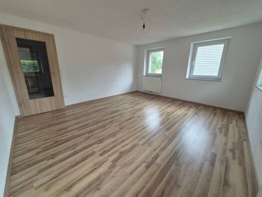 Wohnung zur Miete 900 € 4 Zimmer 95 m² Geschoss 1/1 frei ab 01.08.2026 Gersbronn Dinkelsbühl 91550