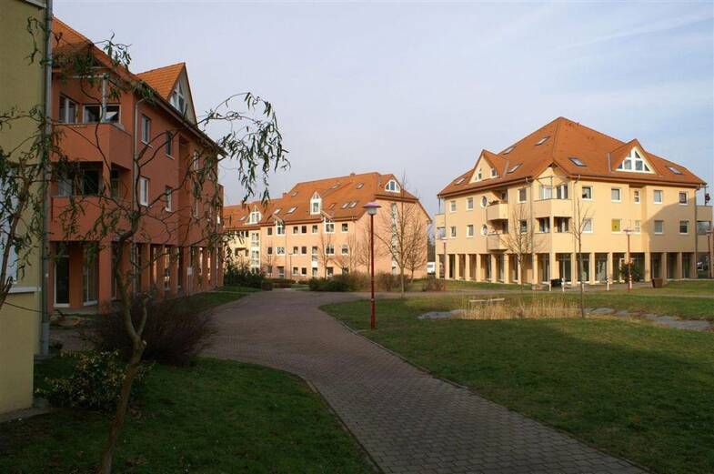 Wohnung zum Kauf provisionsfrei 89.999 € 3 Zimmer 68,7 m² Dachgeschoss, 3. Geschoss Schillerplatz 9 Schiepzig Salzatal 06198