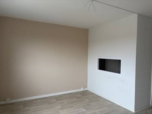 Wohnung zur Miete 385 € 3 Zimmer 59,7 m² 4. Geschoss Karl-Bartels-Straße 4 Waren Waren (Müritz) 17192