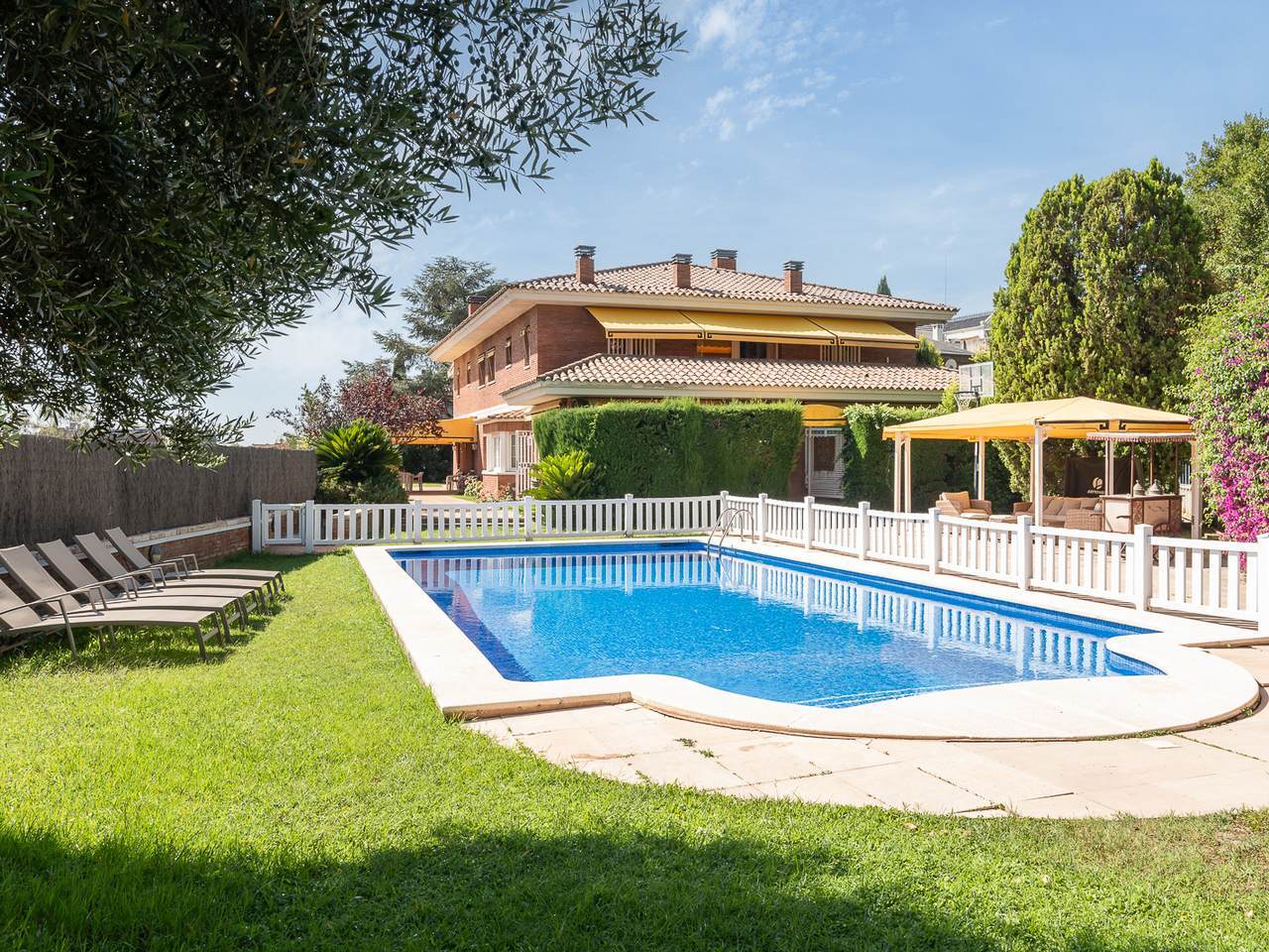 Villa zum Kauf provisionsfrei 5.800.000 € 14 Zimmer 722 m²<br/>Wohnfläche 1.397 m²<br/>Grundstück Barcelona 08017