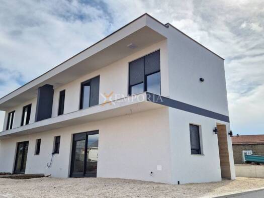 Einfamilienhaus zum Kauf - Erstbezug 279.000 € 3 Zimmer 101 m² Vrsi 23235
