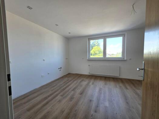 Wohnung zur Miete 543 € 3,5 Zimmer 93 m² Steyrerstrasse 34 Top 1 Bad Hall 4540