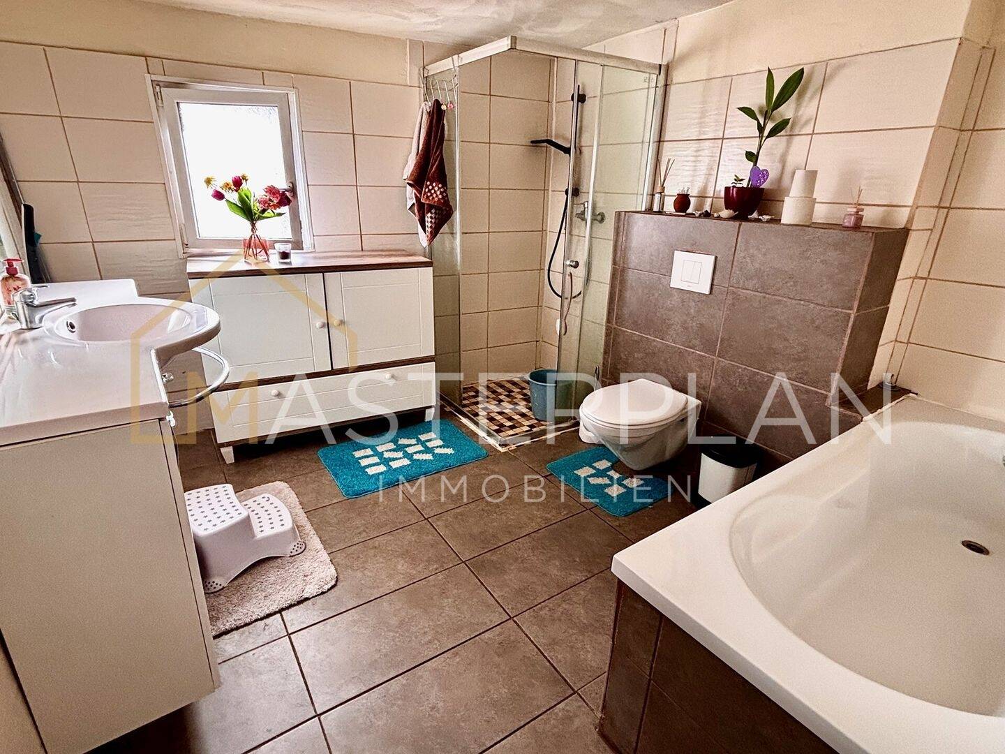 Immobilie in Ensdorf/Saar - Gemütliches Einfamilienhaus mit Garten, Terrasse und Garage in ruhiger Lage - Bild 3