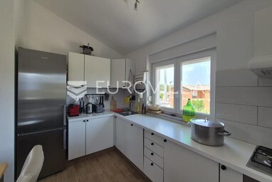 Wohnung zum Kauf 349.000 € 3 Zimmer 124 m² 1. Geschoss Pomer 52100