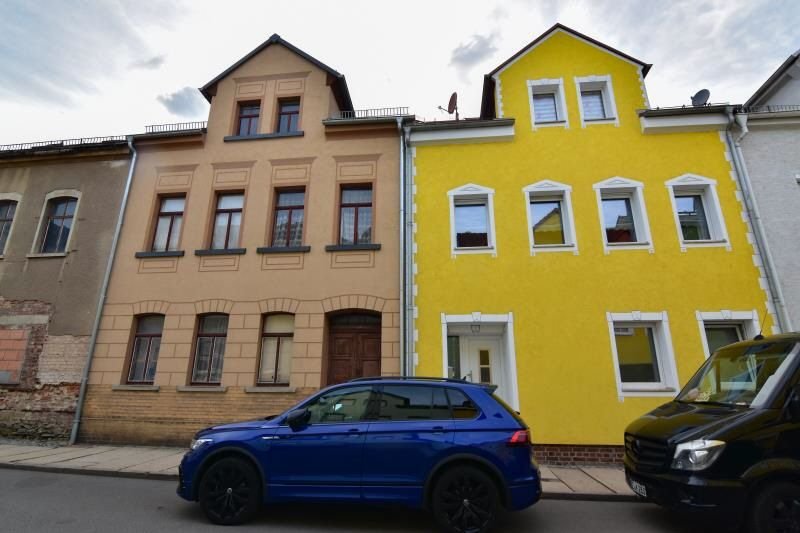 Einfamilienhaus zum Kauf 290.000 € 5 Zimmer 158,3 m²<br/>Wohnfläche 680 m²<br/>Grundstück Crimmitschau Crimmitschau 08451