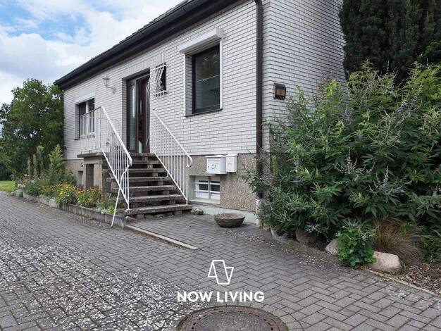 Einfamilienhaus zum Kauf 429.000 € 4 Zimmer 112 m² 825 m² Grundstück Isernhagen H.B. Isernhagen 30916