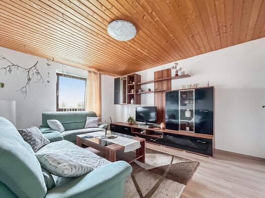 Mehrfamilienhaus zum Kauf 695.000 € 15 Zimmer 493,9 m² 1.759 m² Grundstück frei ab sofort Tacherting 83342