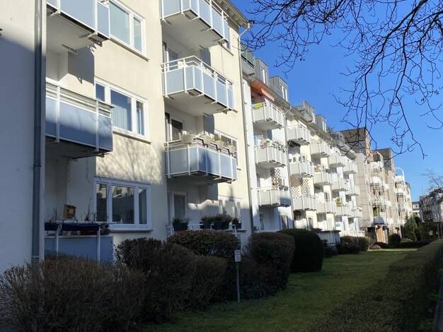 Wohnung zum Kauf provisionsfrei 299.900 € 3,5 Zimmer 69,8 m² 1. Geschoss An der Dankeskirche 2 Benrath Stadtbezirk 9 40597