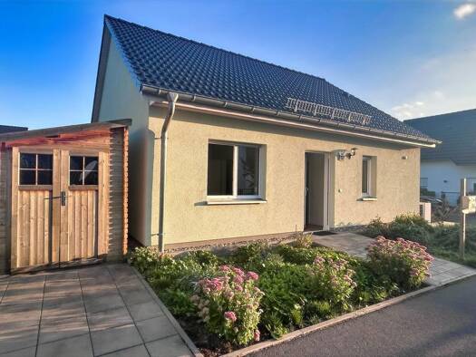 Bungalow zum Kauf 340.000 € 2 Zimmer 75 m² 262 m² Grundstück Weinböhla 01689