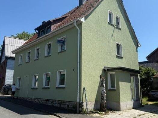 Mehrfamilienhaus zum Kauf 195.000 € 12 Zimmer 225 m² 310 m² Grundstück Uckerath Hennef 53773