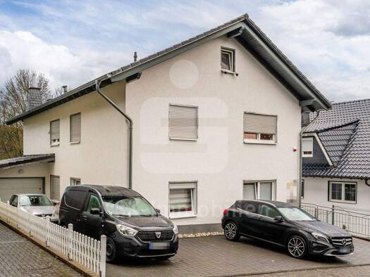 Mehrfamilienhaus zum Kauf als Kapitalanlage geeignet 615.000 € 10 Zimmer 273 m² 621 m² Grundstück Eitorf 53783