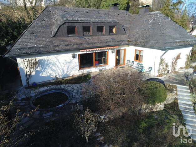 Villa zum Kauf 395.000 € 7 Zimmer 291,5 m² 884 m² Grundstück Sulzbach-Rosenberg Sulzbach-Rosenberg 92237