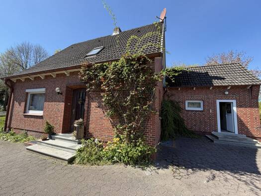 Einfamilienhaus zum Kauf 219.000 € 6 Zimmer 114 m² 1.545 m² Grundstück frei ab sofort Dorfstraße 71 Neuenkirchen 21763