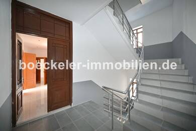 Mehrfamilienhaus zum Kauf als Kapitalanlage geeignet 550.000 € 15 Zimmer 585,5 m² 329 m² Grundstück Naumburg Naumburg (Saale) 06618