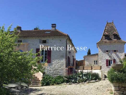 Reihenmittelhaus zum Kauf 399.000 € 7 Zimmer 215 m² 45.646 m² Grundstück Penne-d'Agenais 47140