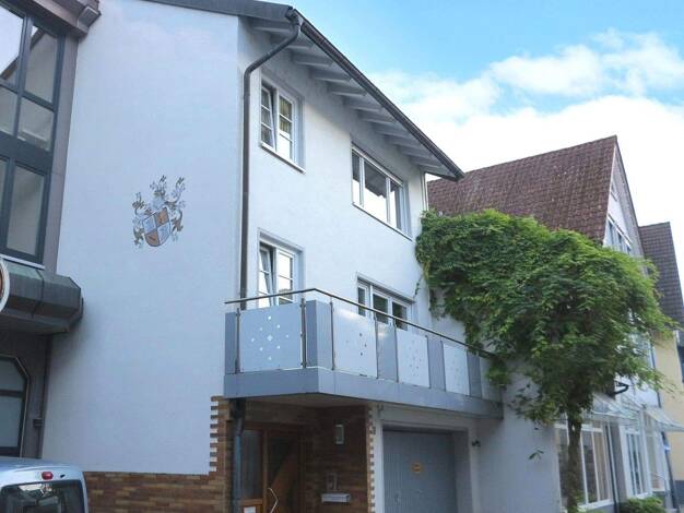 Mehrfamilienhaus zum Kauf 410.000 € 5 Zimmer 164,4 m² 131 m² Grundstück frei ab sofort Elzach 79215